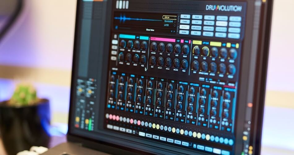 Plugin Boutique通过Wave Alchemy在Drumvolution上推出了限时销售，为具有前瞻性的鼓声和声音设计工具库提供70%的折扣-